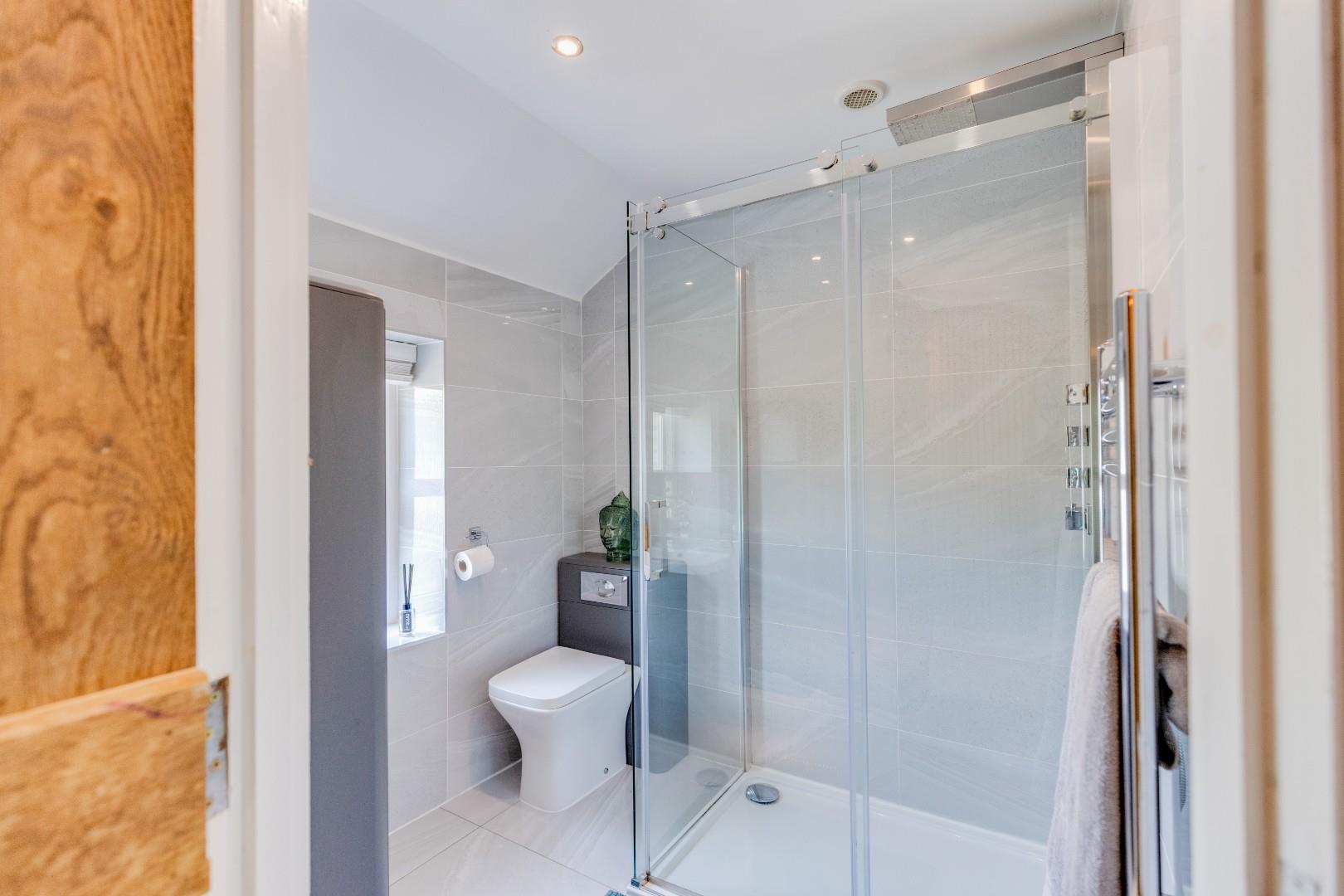 Foxleigh House, Trerhyngyll, Nr Cowbridge, Vale Of Glamorgan, CF71 7TN
